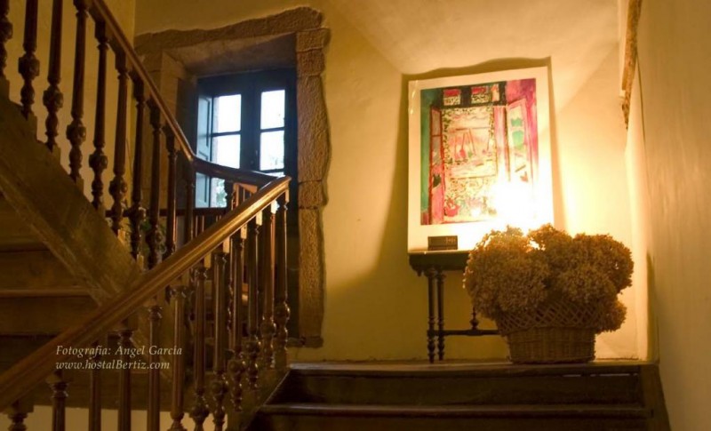 HOSTAL DONOSTI hostal donosti: