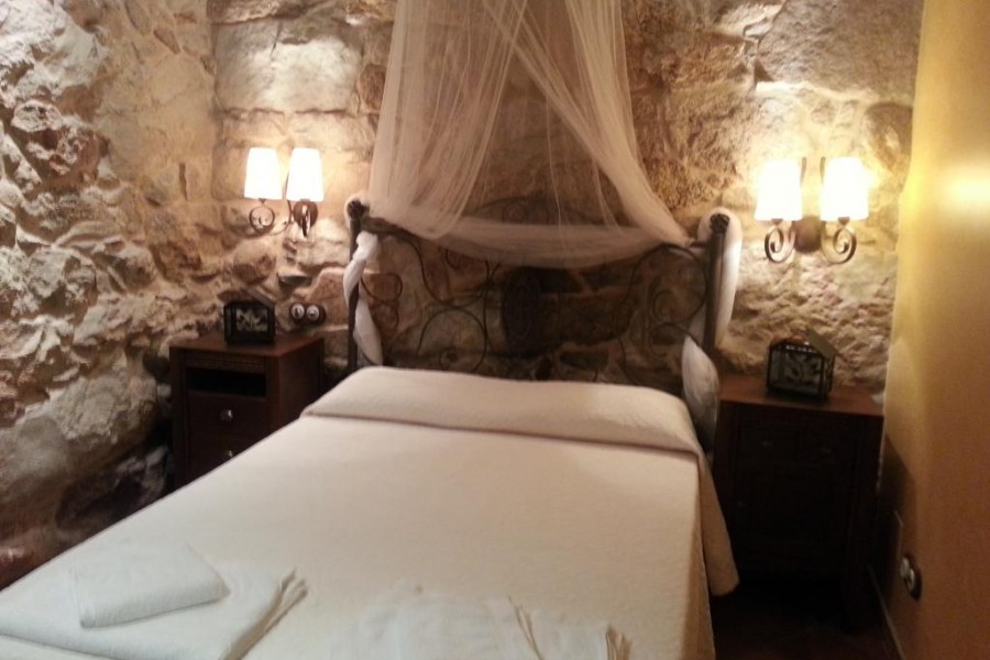 apartamentos serena golf telefono