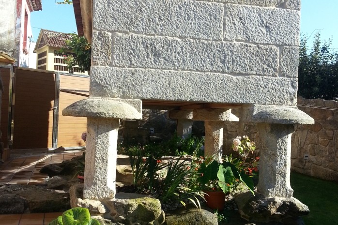 apartamentos serena golf telefono