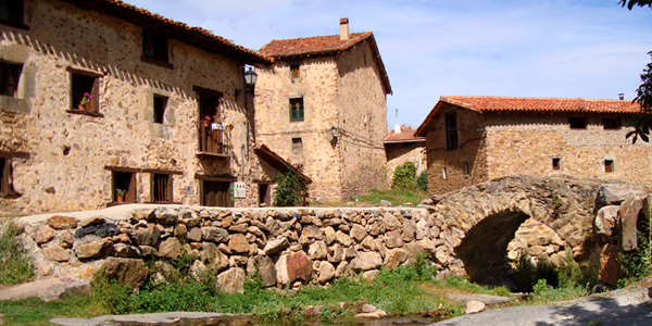 Casas Rurales en Navalsaz (La Rioja)