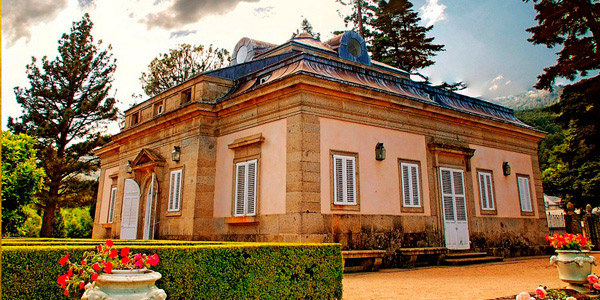 Alojamientos Rurales Recomendados En El Escorial Asiento Imperial Que Asombra Siempre